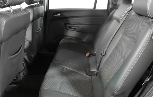 Opel Zafira B Рестайлинг, фото №9
