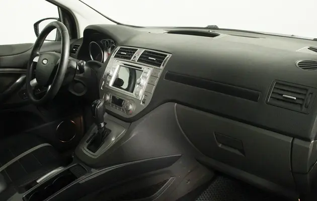 Ford Kuga, фото №9