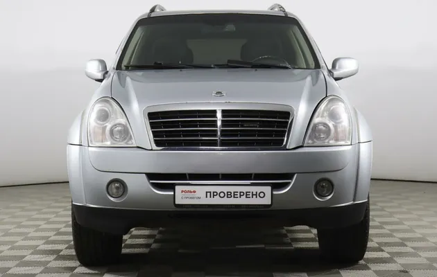 SsangYong Rexton, фото №2