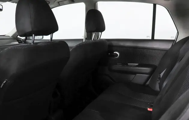 Nissan Tiida, фото №14
