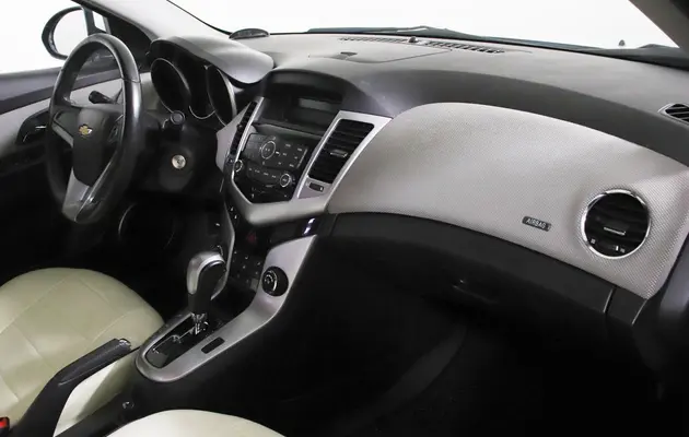 Chevrolet Cruze, фото №9