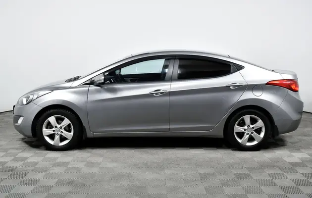 Hyundai Elantra, фото №8