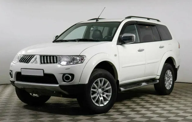 Mitsubishi Pajero Sport 3.0 Автомат, фото №1