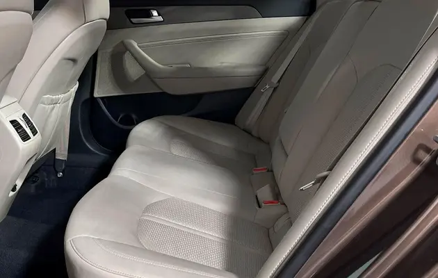 Hyundai Sonata, фото №10