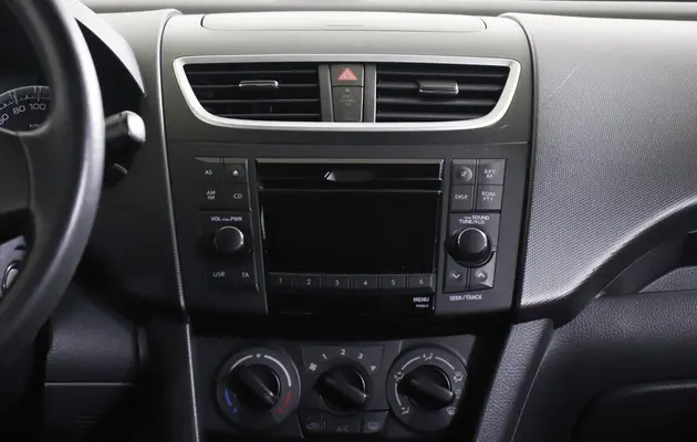 Suzuki Swift, фото №13