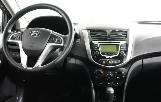 Hyundai Solaris 1.6 Автомат, фото №8
