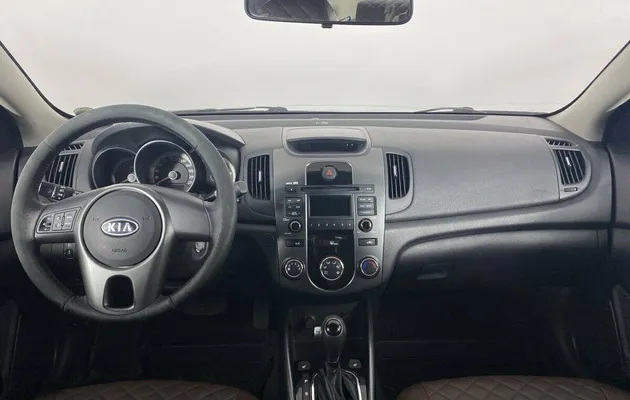Kia Cerato 6-speed II, фото №6
