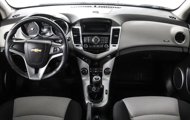 Chevrolet Cruze, фото №11
