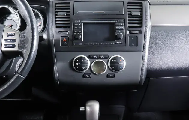 Nissan Tiida, фото №14