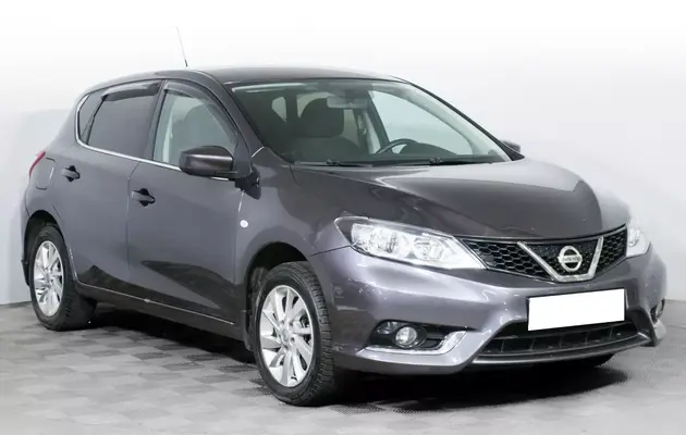 Nissan Tiida, фото №3