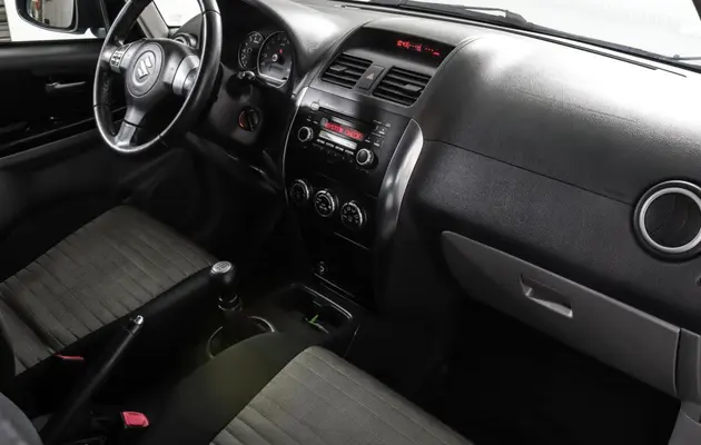 Suzuki SX4, фото №9