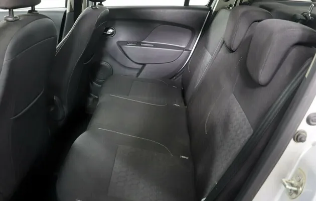 Renault Logan II, фото №9