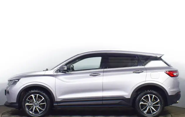 Geely Coolray, фото №8