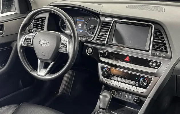 Hyundai Sonata, фото №9