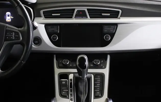 Geely Atlas, фото №13