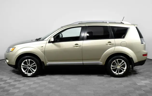 Mitsubishi Outlander, фото №8