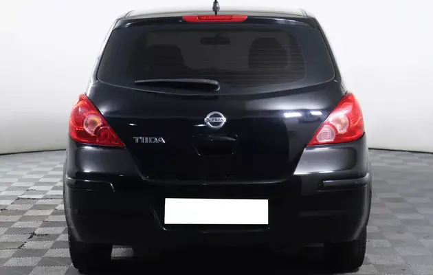Nissan Tiida, фото №6