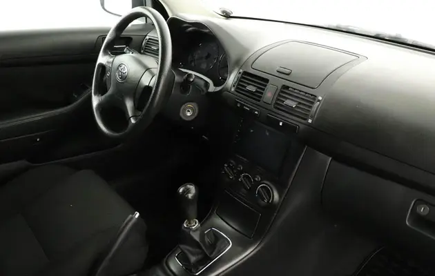 Toyota Avensis, фото №7