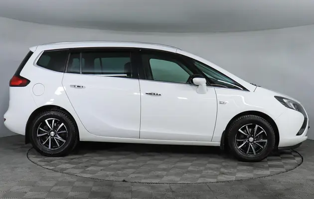 Opel Zafira, фото №4