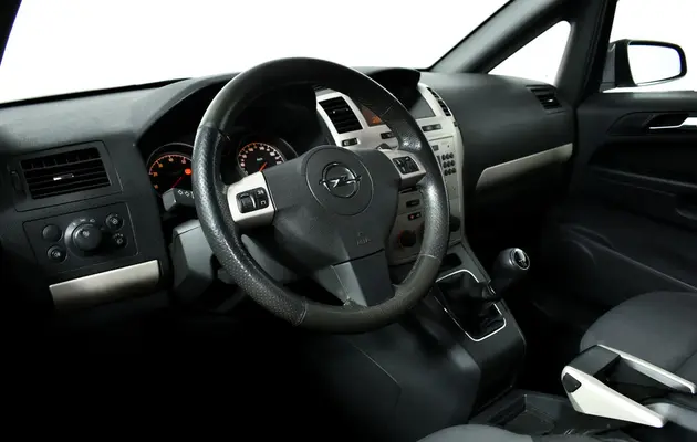 Opel Zafira, фото №13