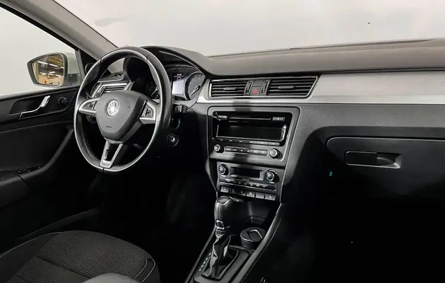 Skoda Rapid, фото №9