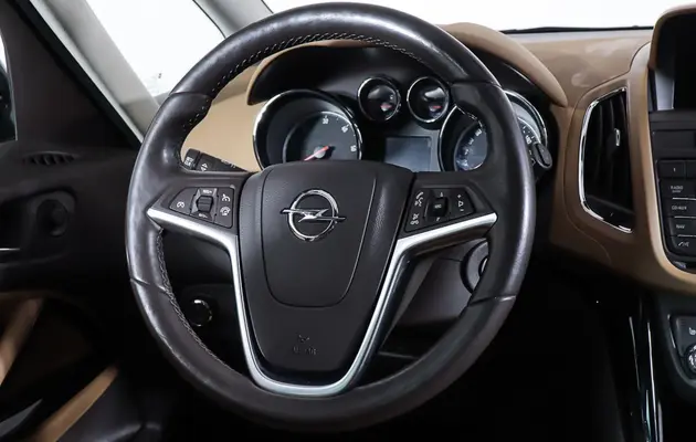 Opel Zafira, фото №16