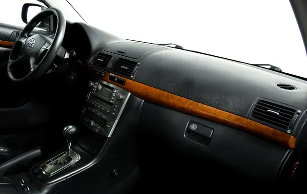 Toyota Avensis, фото №9