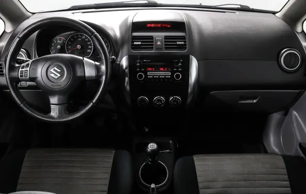 Suzuki SX4, фото №11