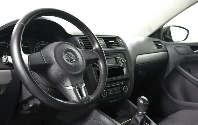 Volkswagen Jetta VI, фото №5