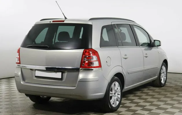 Opel Zafira B Рестайлинг, фото №4