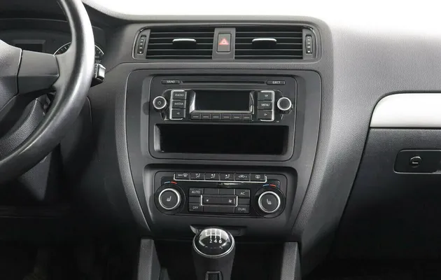 Volkswagen Jetta VI, фото №8