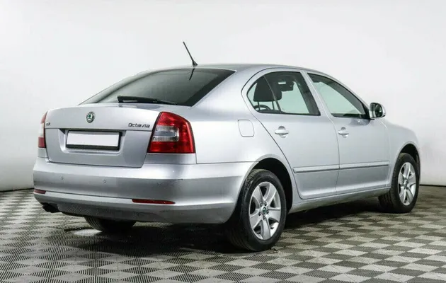 Skoda Octavia 1.8 Робот, фото №3