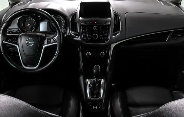 Opel Zafira, фото №15