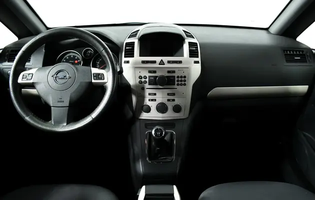 Opel Zafira, фото №11