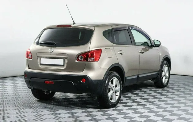 Nissan Qashqai 2.0 Вариатор, фото №3