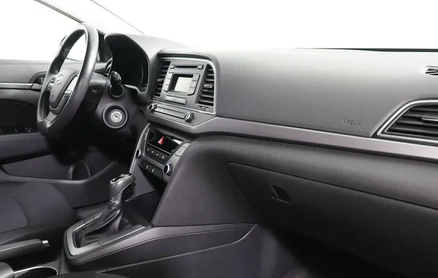 Hyundai Elantra VI (AD), фото №7