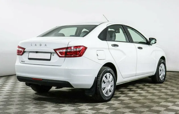LADA (ВАЗ) Vesta 1.6 Механика, фото №2
