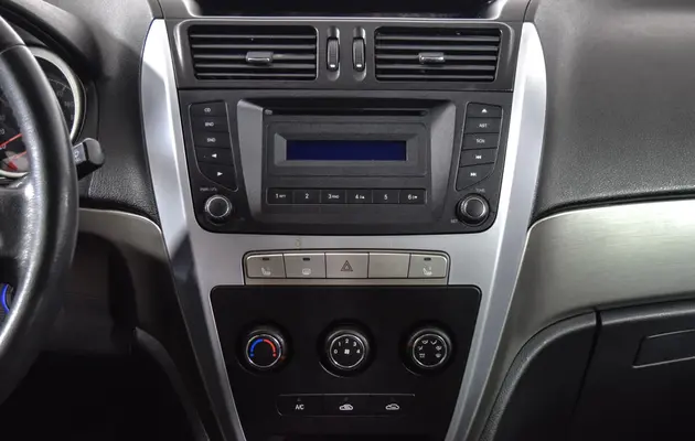 Geely Emgrand X7, фото №11