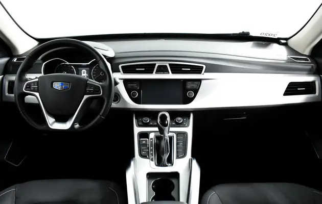 Geely Atlas, фото №11