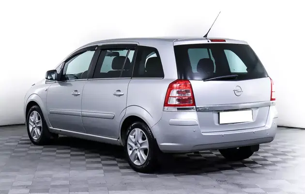 Opel Zafira, фото №7