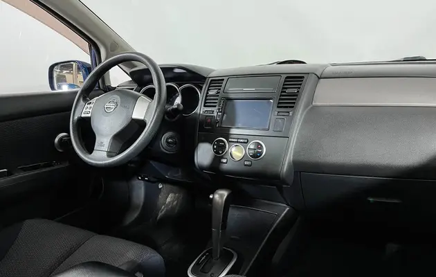 Nissan Tiida, фото №9