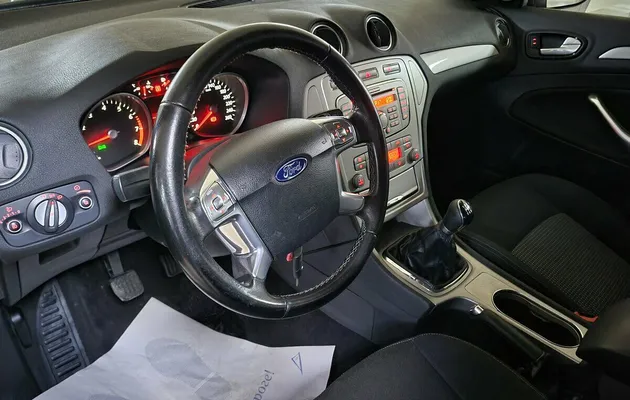 Ford Mondeo IV, фото №5
