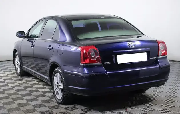Toyota Avensis, фото №7