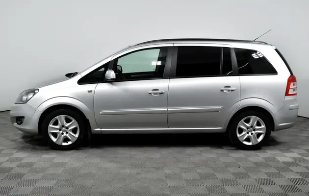 Opel Zafira, фото №8