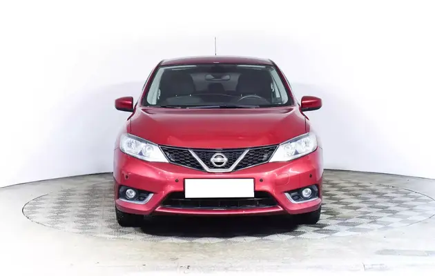 Nissan Tiida, фото №2