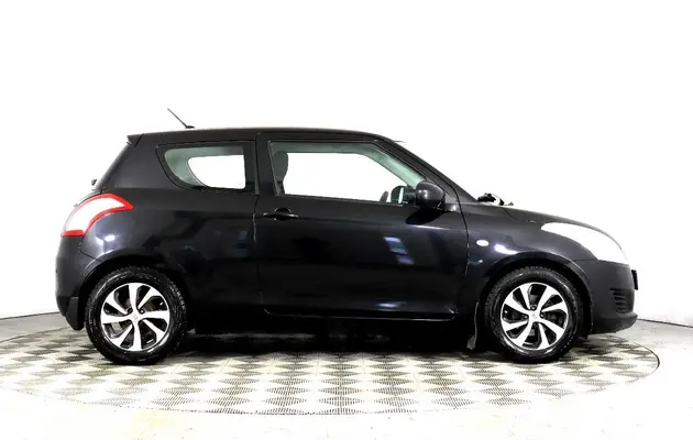 Suzuki Swift, фото №4