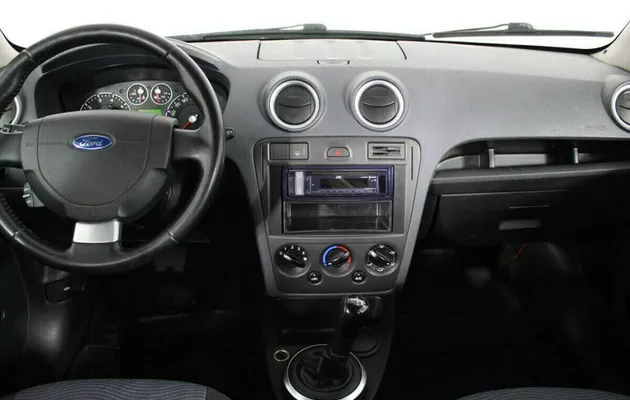 Ford Fusion I Рестайлинг, фото №7