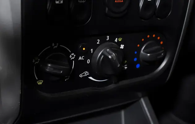 Nissan Almera, фото №17