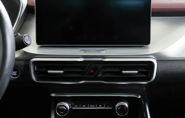 Geely Coolray, фото №13