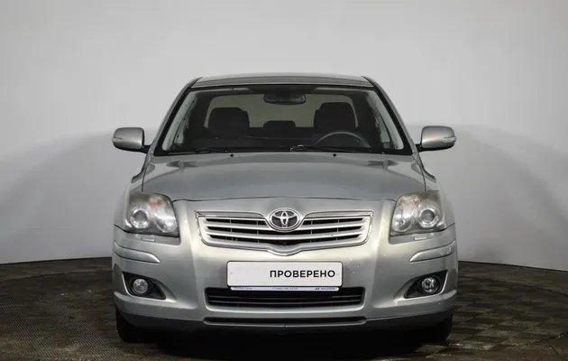 Toyota Avensis, фото №2